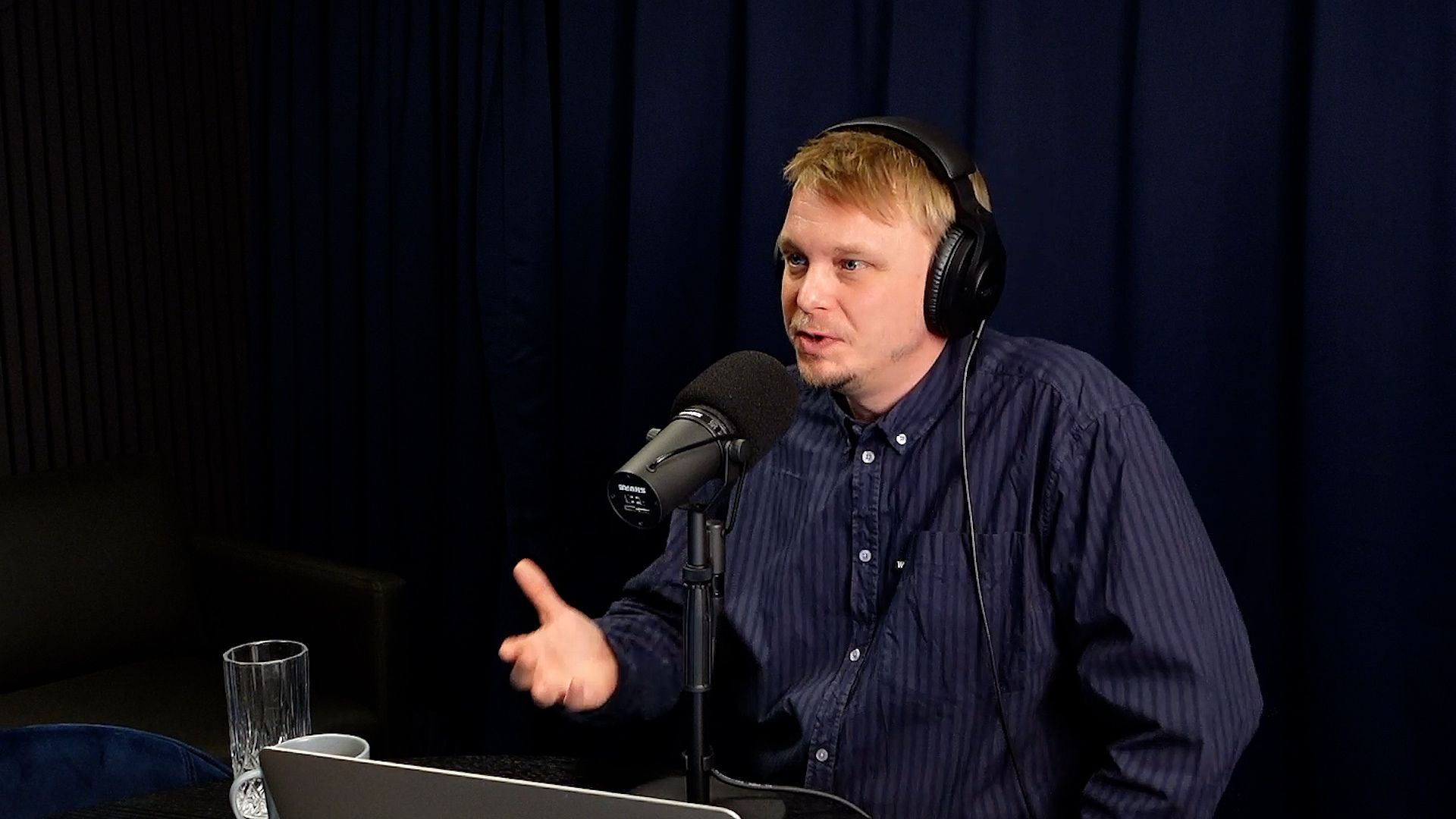 Afsnit 45 af Den Perfekte Shitstorm med Julius Bjørneboe P